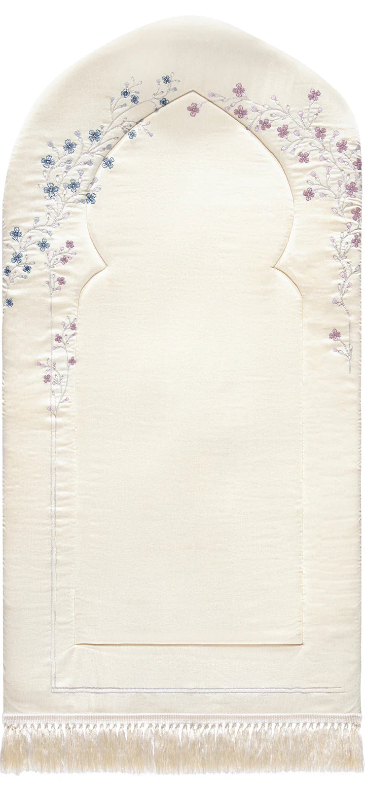 Damask Bundles Prayer Mat